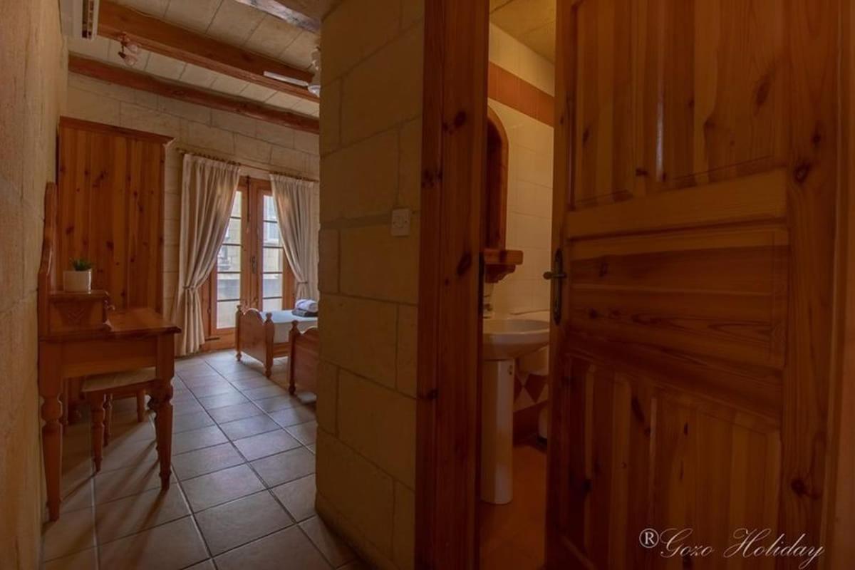 Bed and Breakfast Hibiscus Xagħra Exterior foto